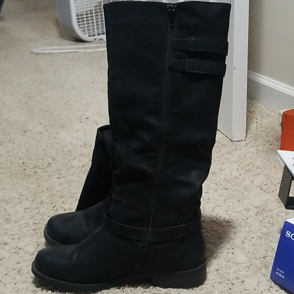 Women's Boot - Picture 3 of 8